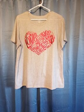 Women’s Cream Short Sleeve Tee with Pink Heart Graphic